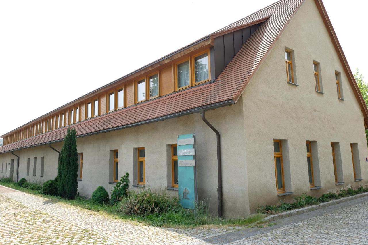 Deckert'S Hotel An Der Klosterpforte 路德斯塔德·艾斯勒本 外观 照片